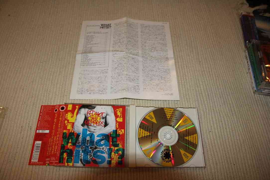 RED HOT CHILI PEPPERS - WHAT HITS ! ? - JAPAN